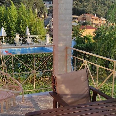 Villa Grecia เลียปาเดส ภายนอก รูปภาพ