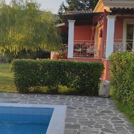 Villa Grecia เลียปาเดส ภายนอก รูปภาพ