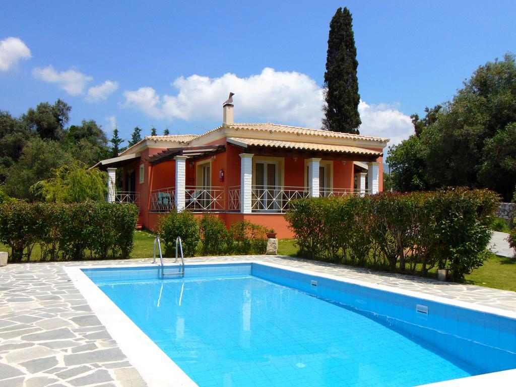 Villa Grecia เลียปาเดส ภายนอก รูปภาพ