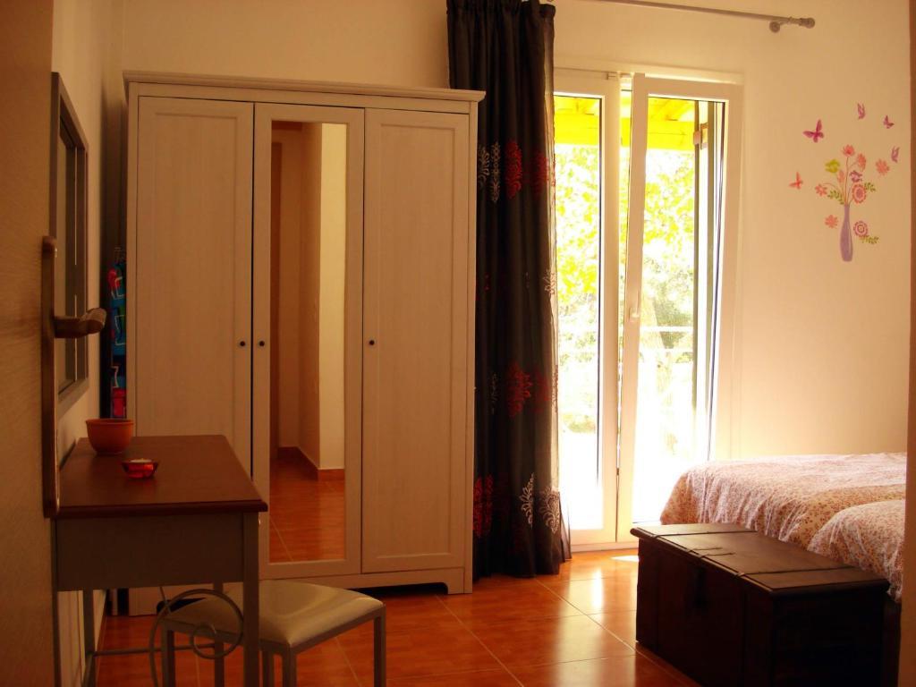 Villa Grecia เลียปาเดส ภายนอก รูปภาพ