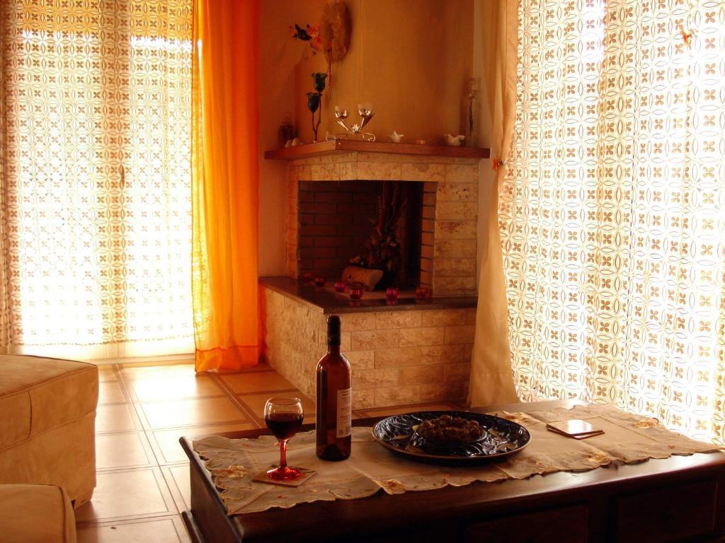 Villa Grecia เลียปาเดส ภายนอก รูปภาพ